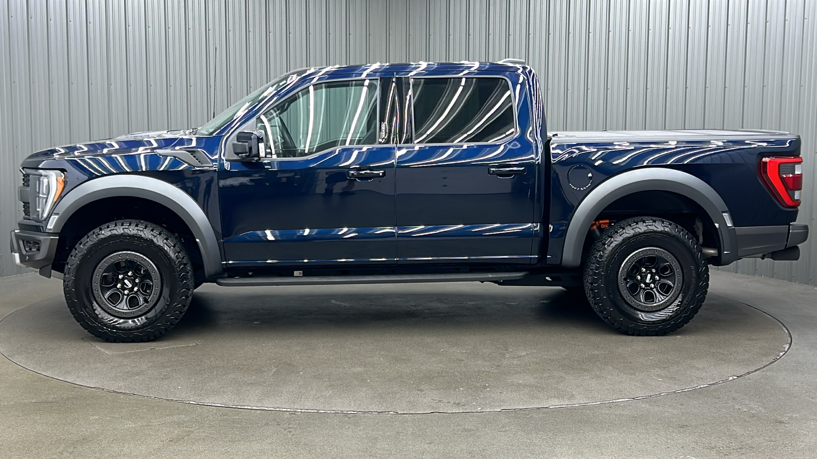 2023 Ford F-150 Raptor 2