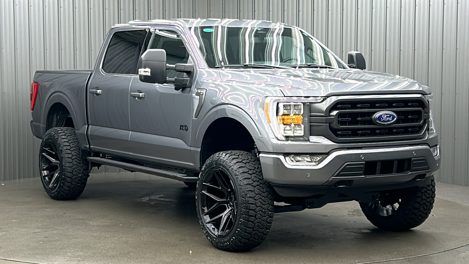 2023 Ford F-150 XLT 7