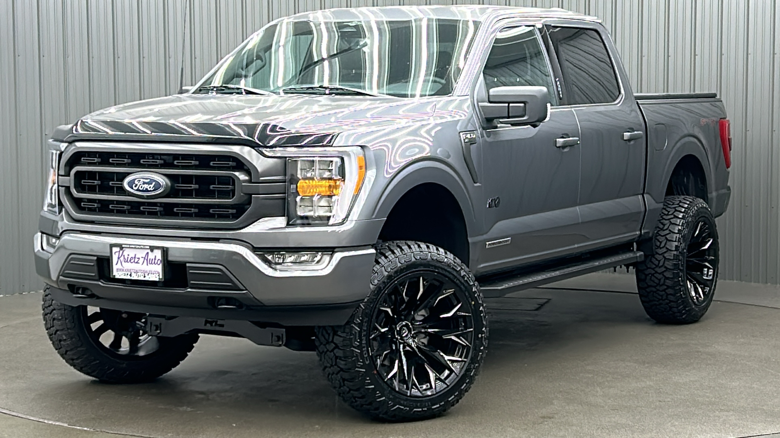 2023 Ford F-150 XLT 1