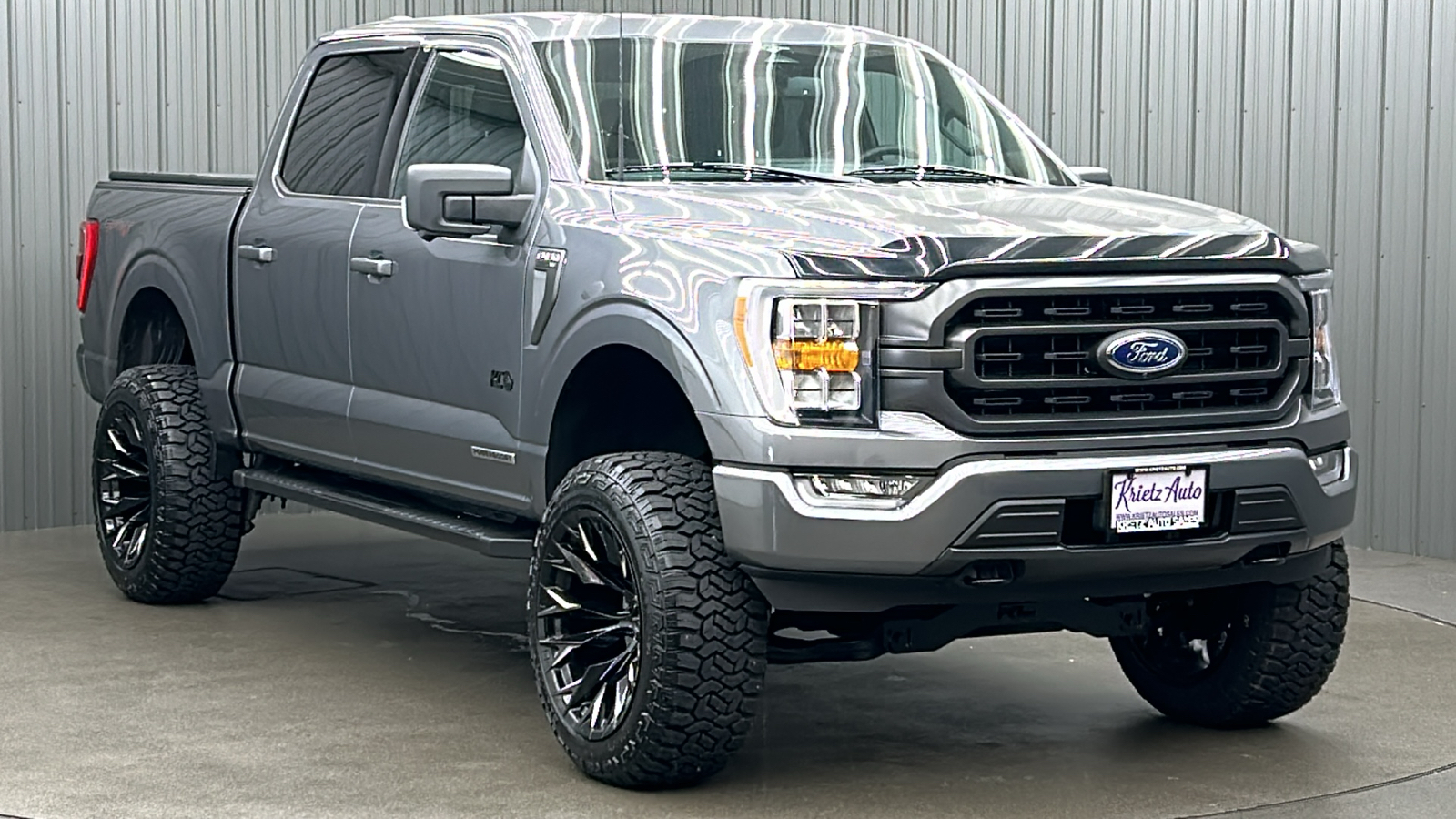 2023 Ford F-150 XLT 7