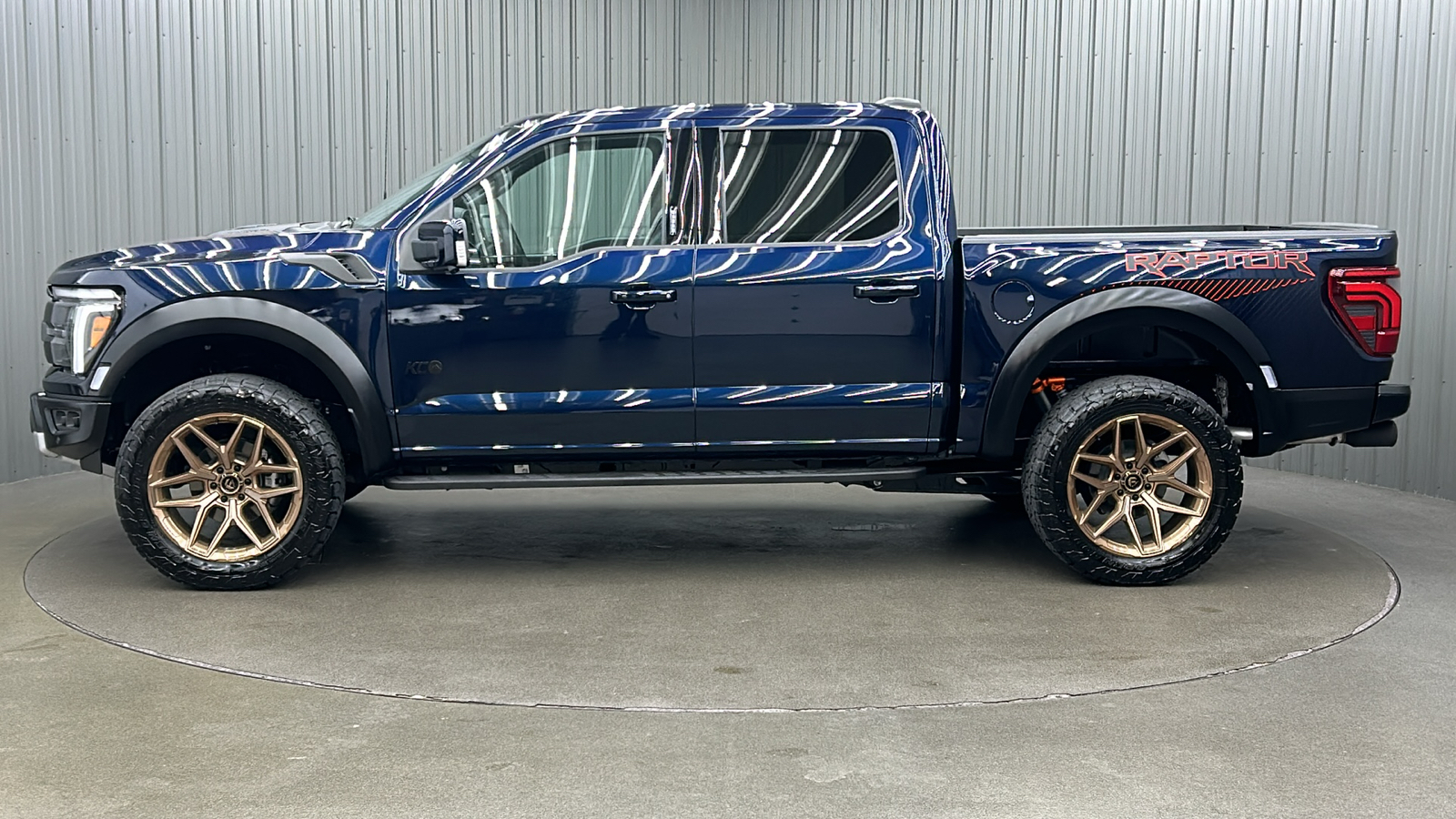 2024 Ford F-150 Raptor 2