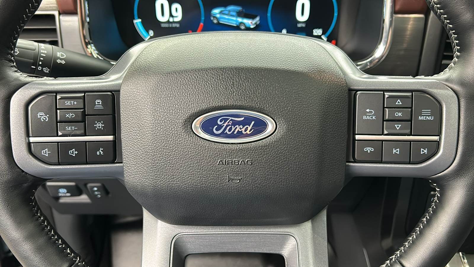 2023 Ford F-150 Lariat 27