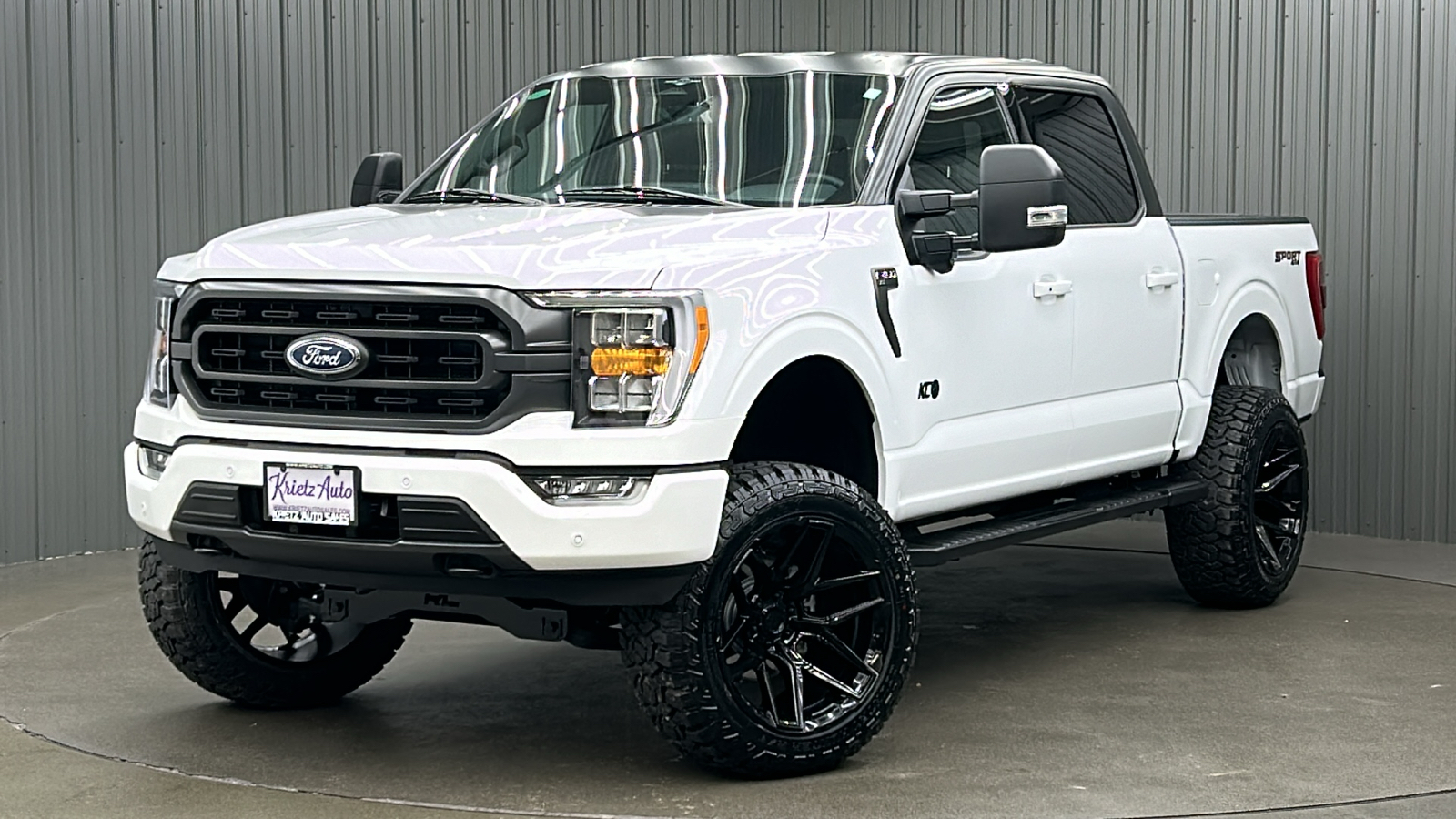 2023 Ford F-150 XLT 1