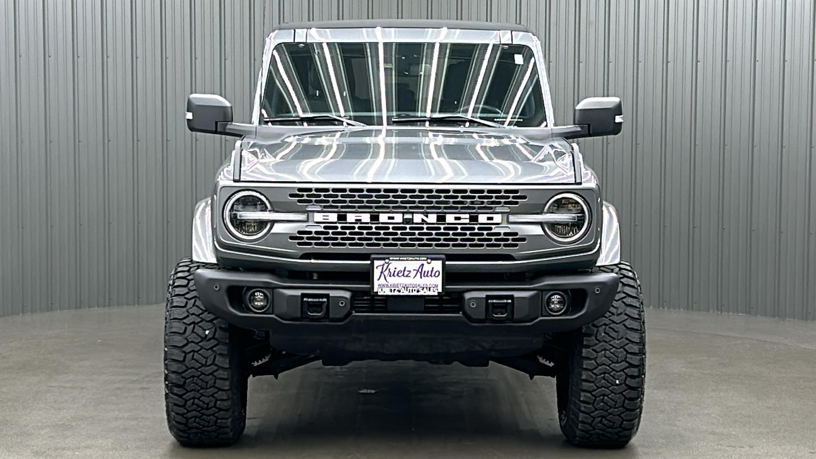 2023 Ford Bronco Badlands 8