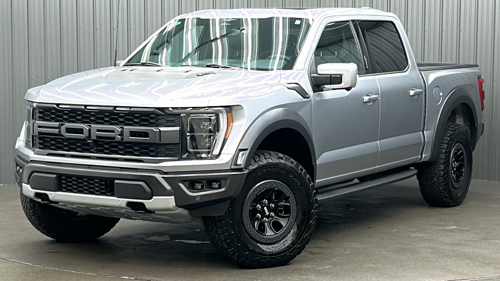 2023 Ford F-150 Raptor 1