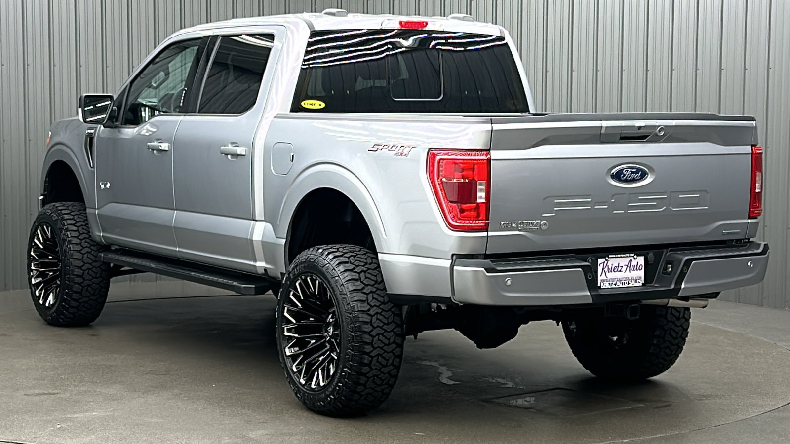 2023 Ford F-150 XLT 3