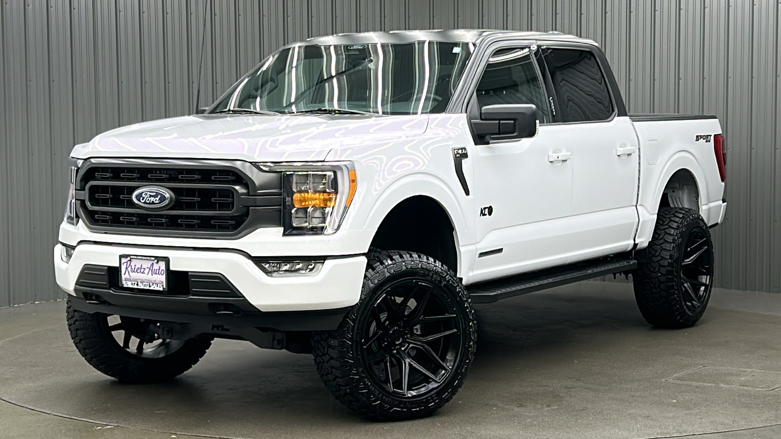 2022 Ford F-150 XLT 1