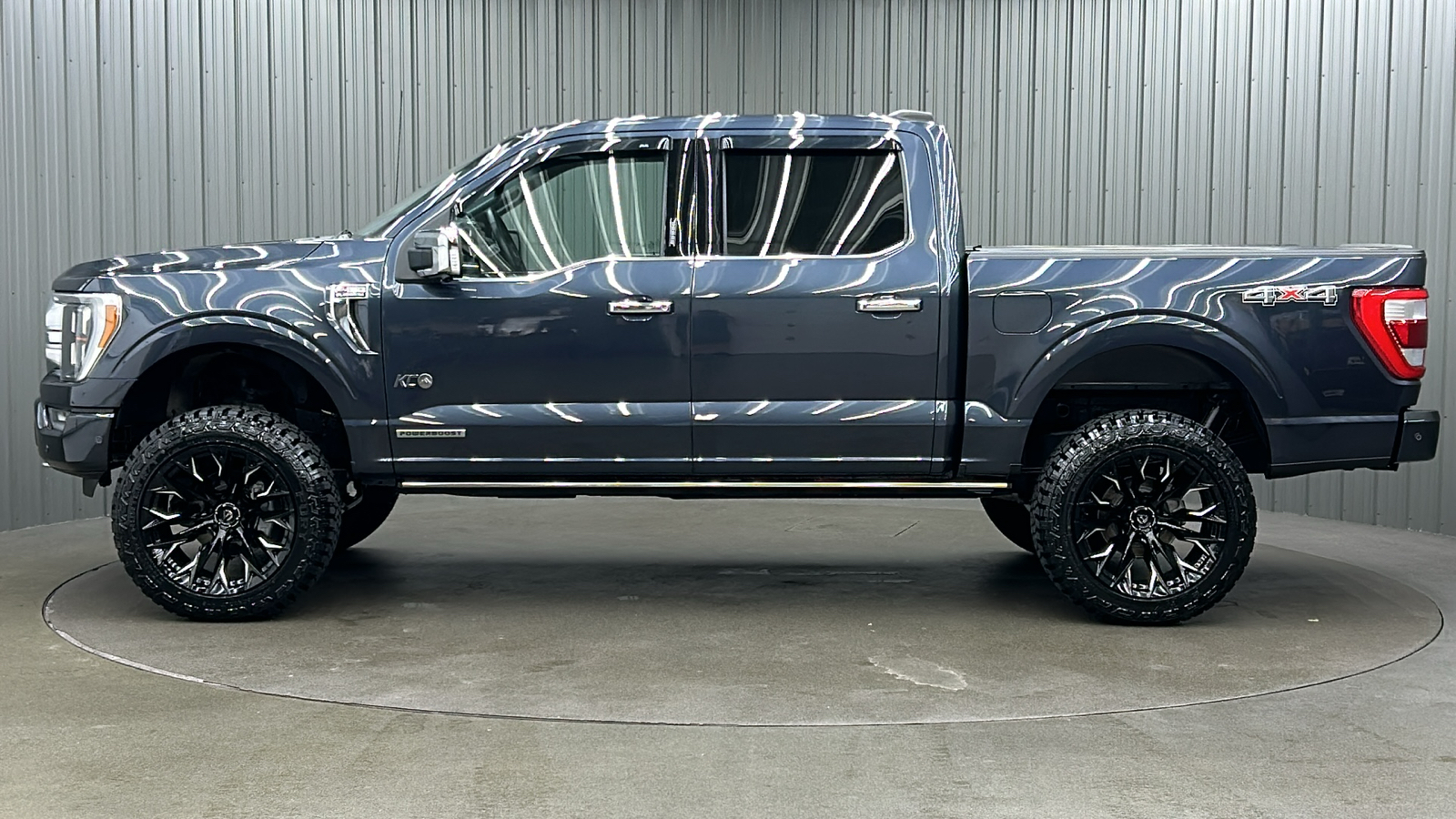 2022 Ford F-150 Platinum 2