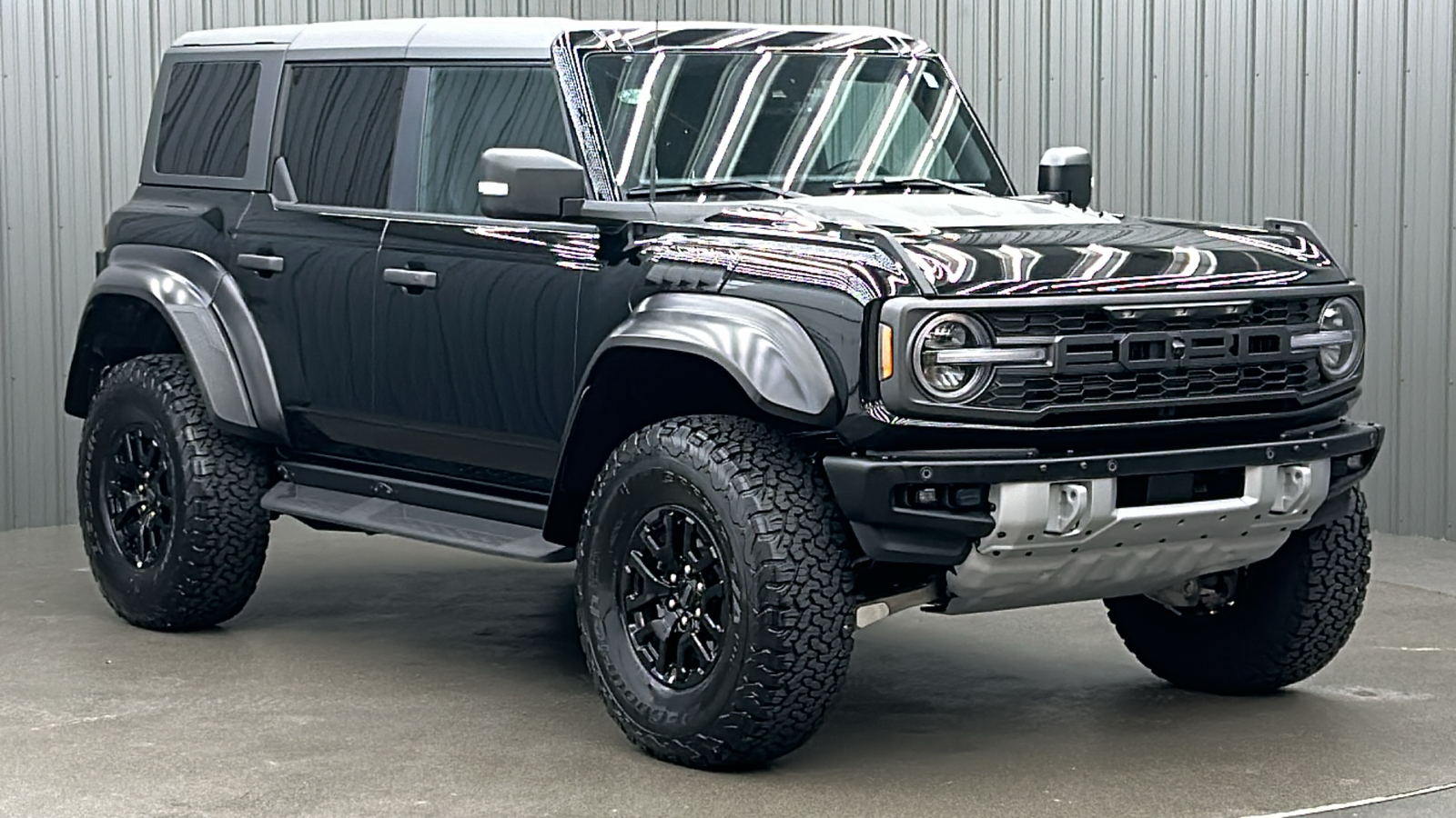 2023 Ford Bronco Raptor 7