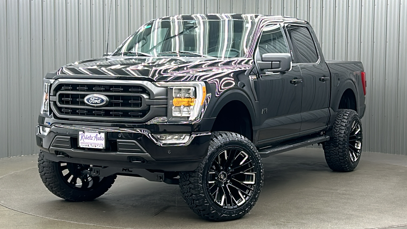 2023 Ford F-150 XLT 1