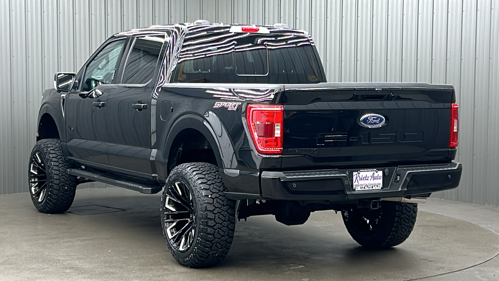 2023 Ford F-150 XLT 3