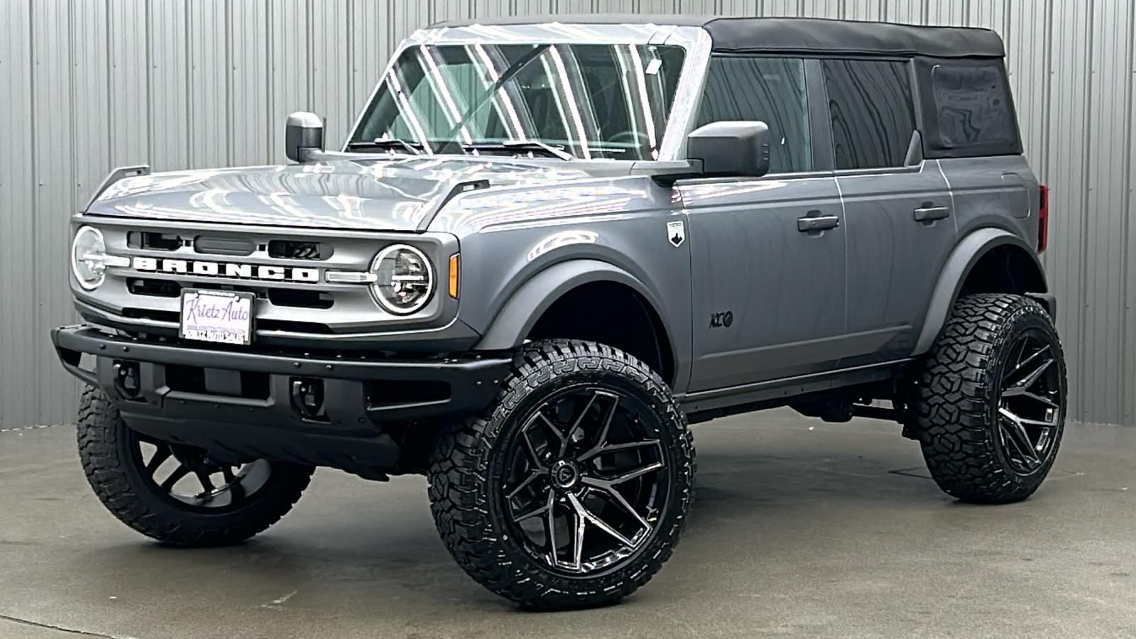 2023 Ford Bronco Big Bend 1