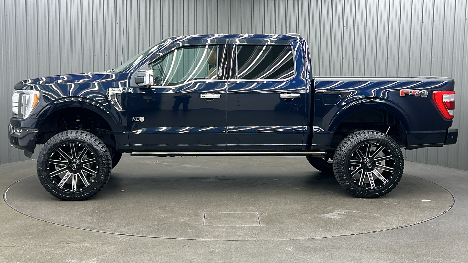 2023 Ford F-150 Platinum 2