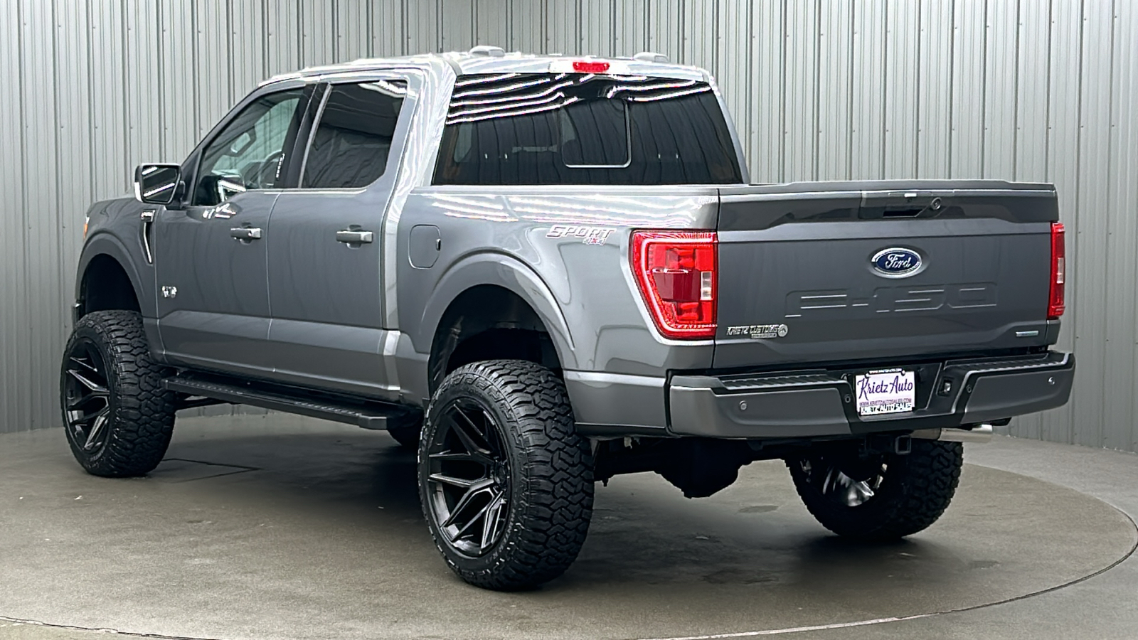 2022 Ford F-150 XLT 3