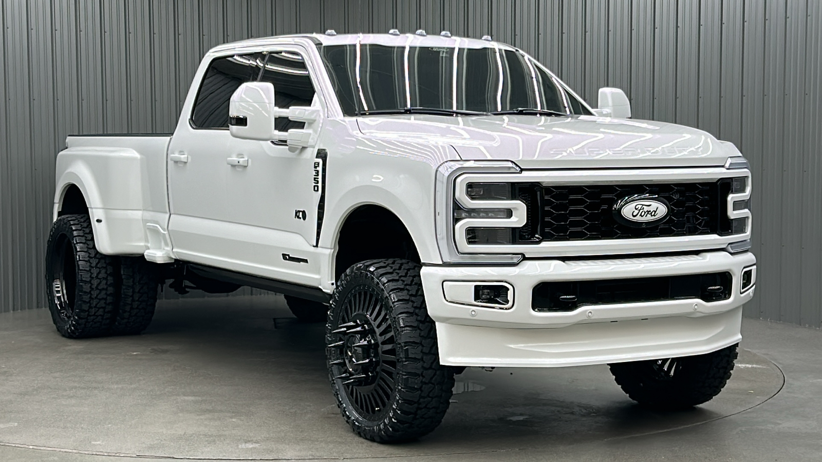 2024 Ford F-350SD Limited 7