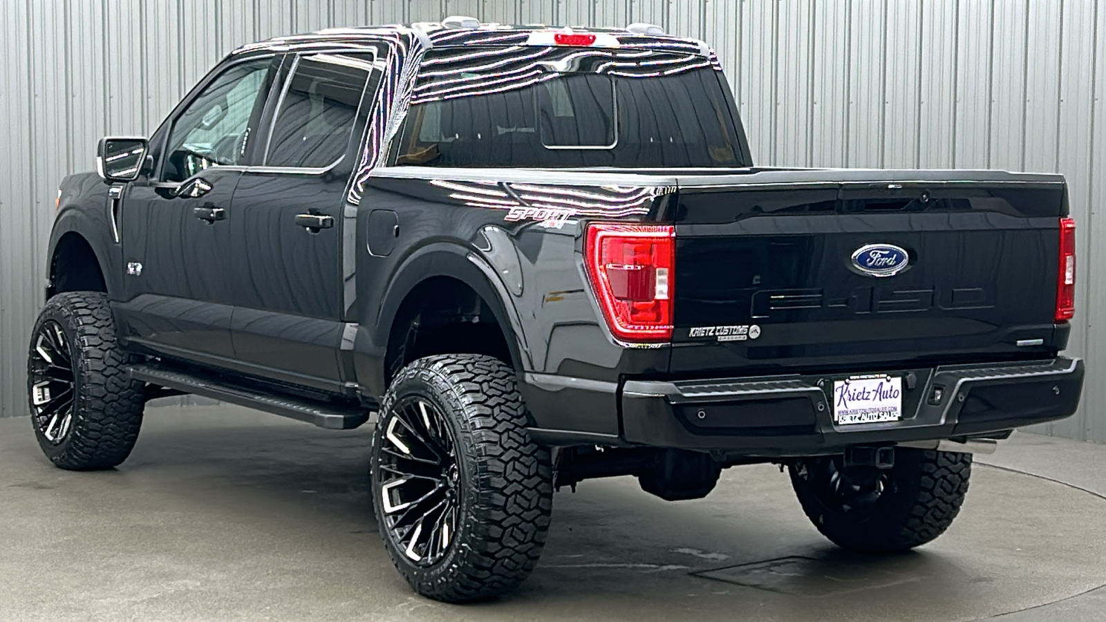 2023 Ford F-150 XLT 3