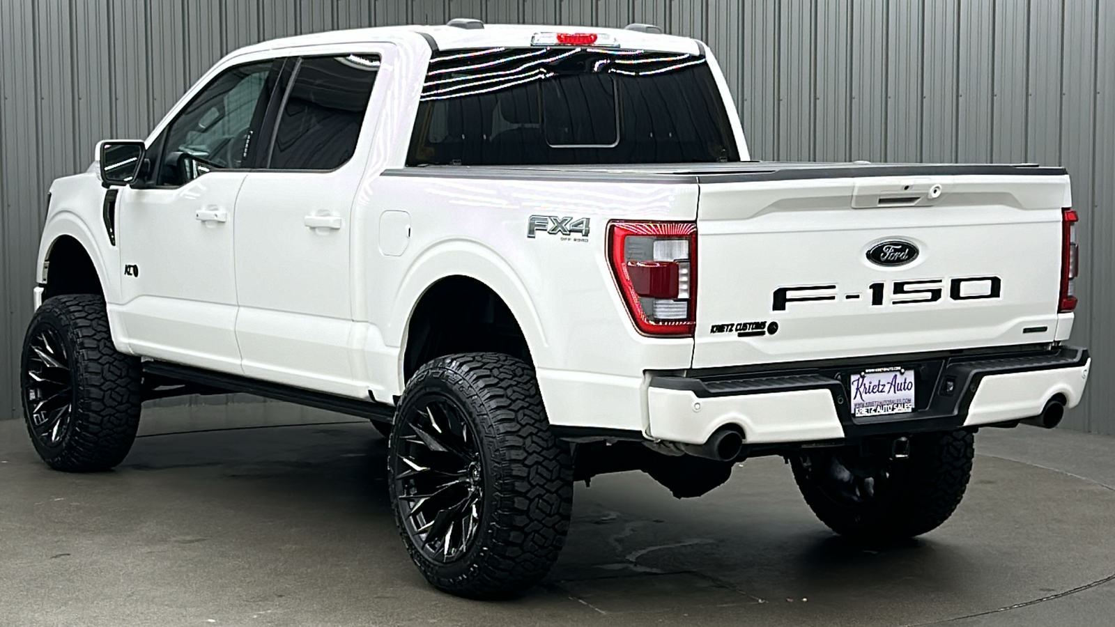 2023 Ford F-150 Lariat 3