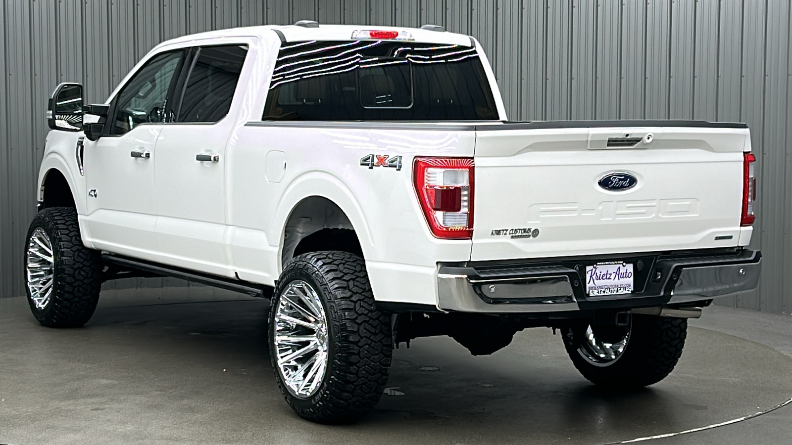 2023 Ford F-150 Lariat 3