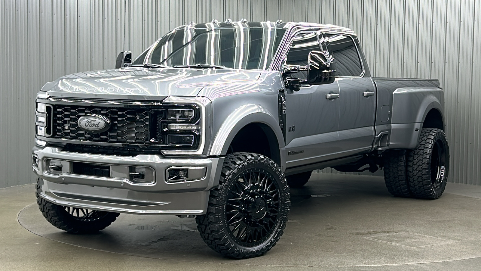 2024 Ford F-450SD Platinum 1