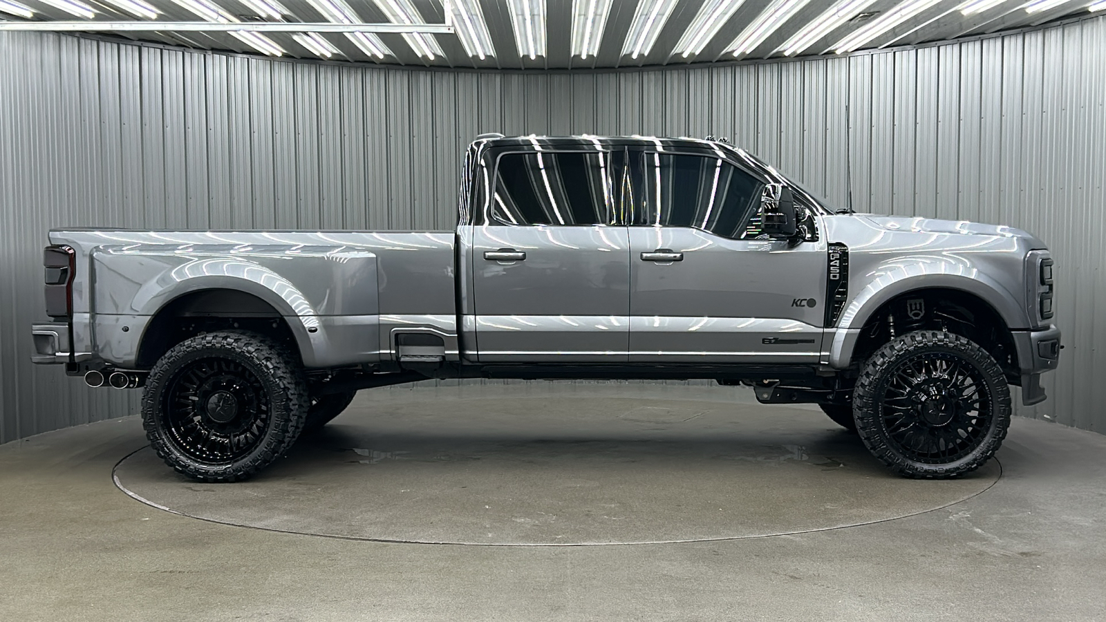 2024 Ford F-450SD Platinum 6