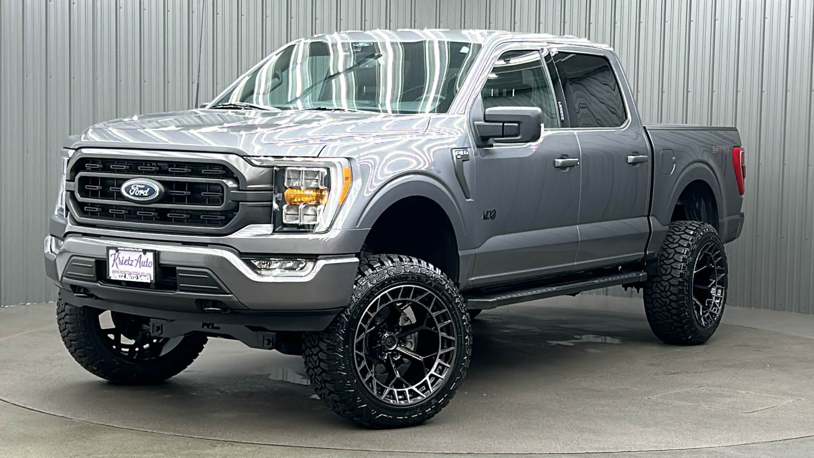 2021 Ford F-150 XLT 1