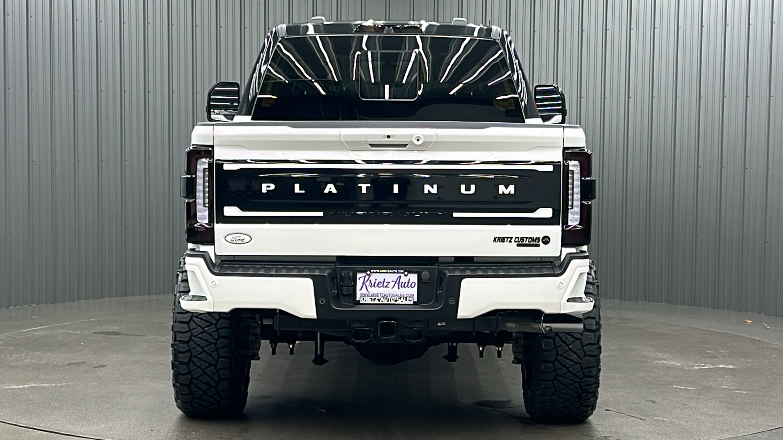 2023 Ford F-250SD Platinum 4