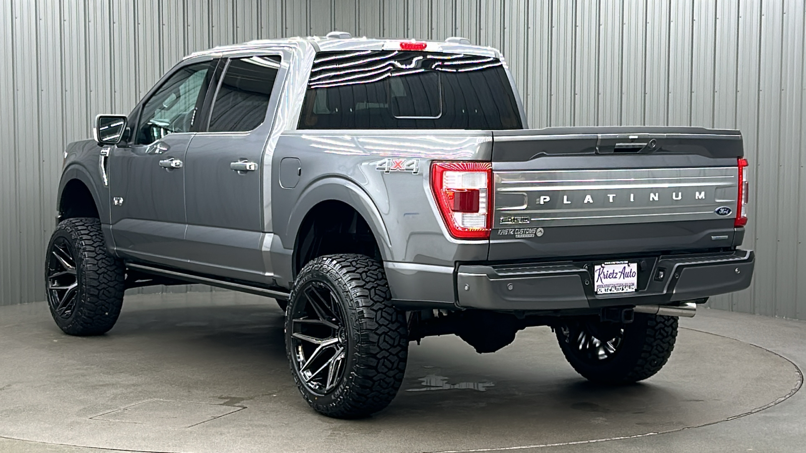 2023 Ford F-150 Platinum 3