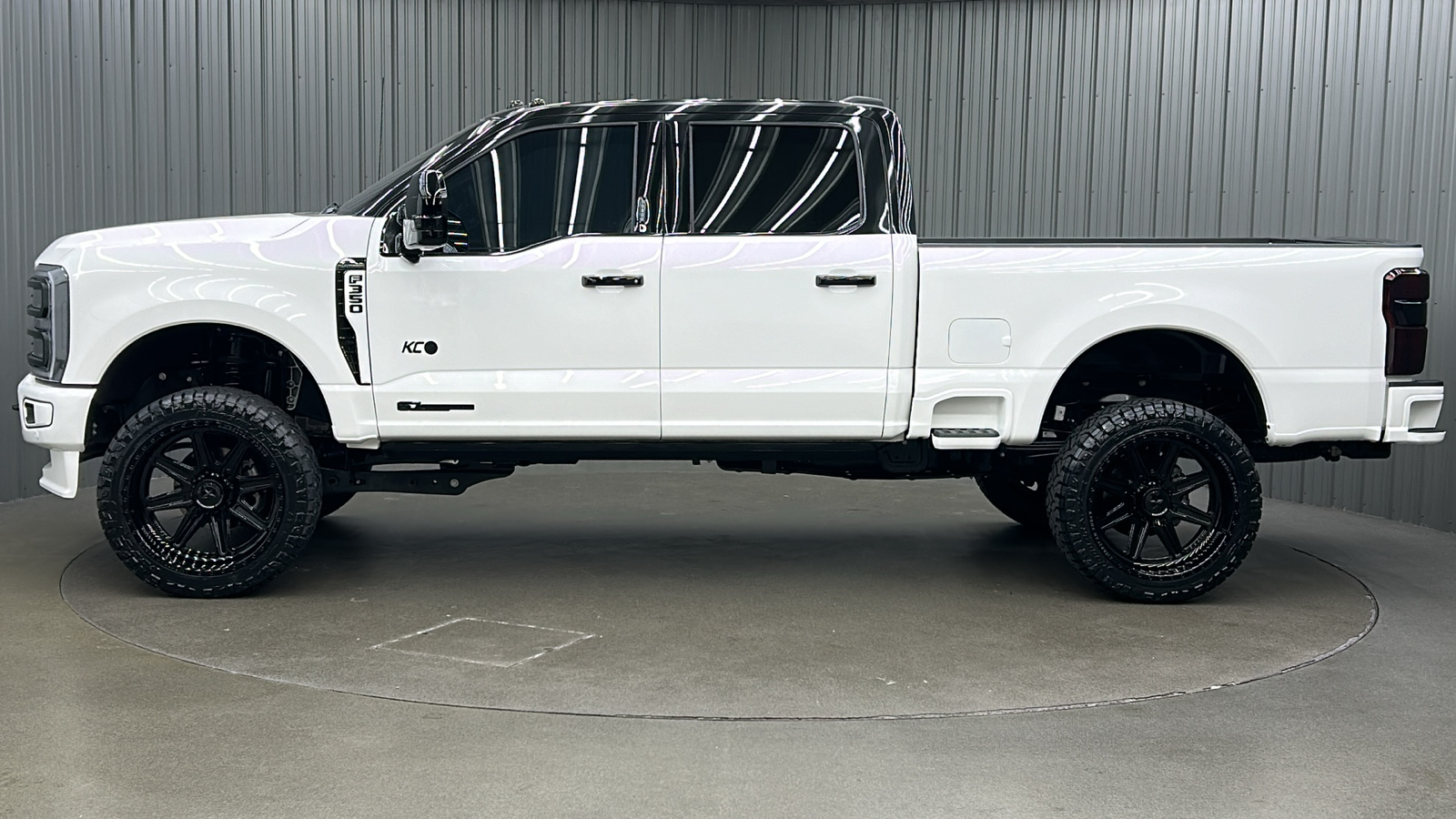 2024 Ford F-350SD Platinum 2