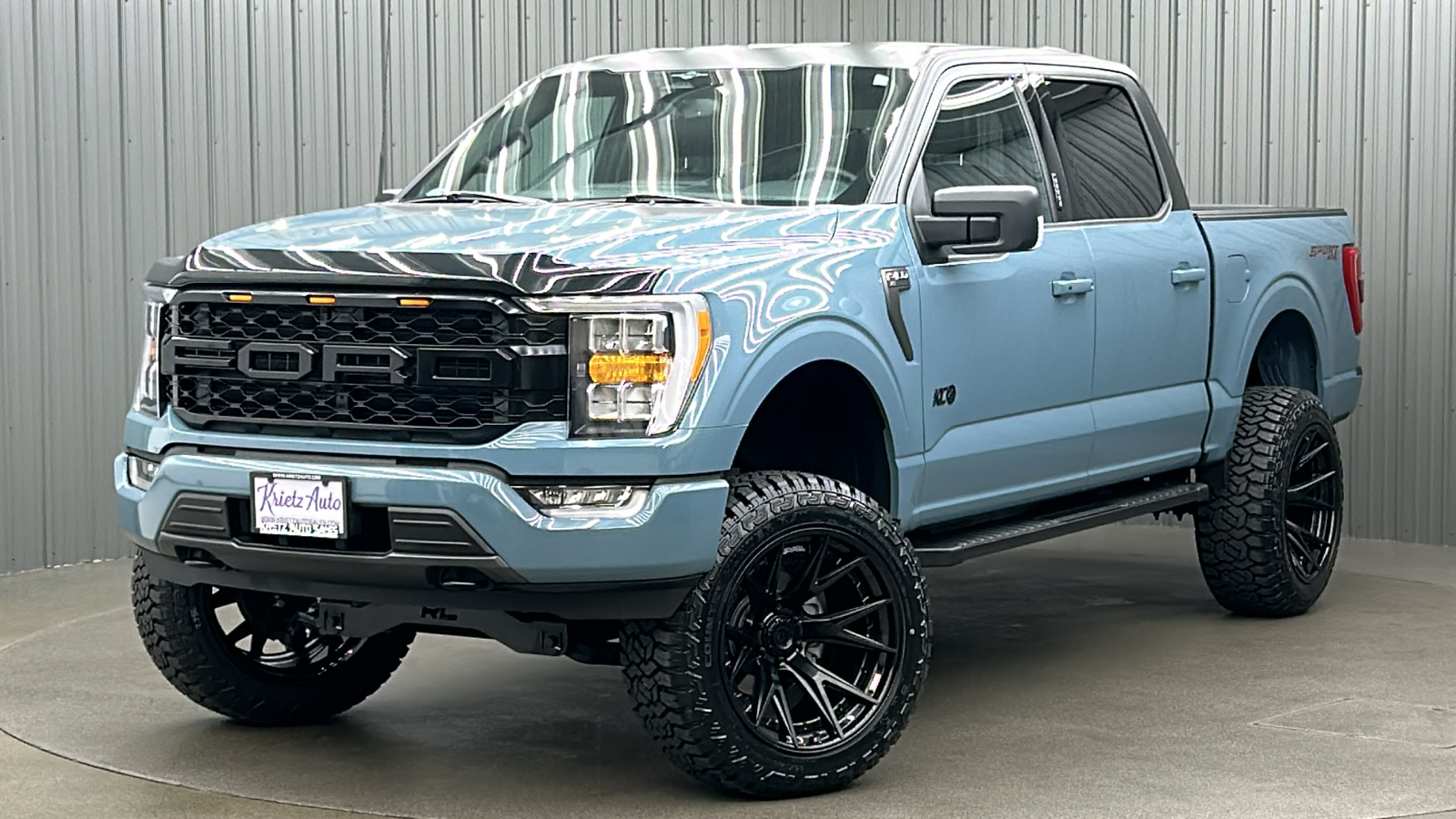 2023 Ford F-150 XLT 1