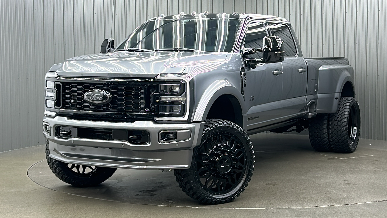 2024 Ford F-450SD Limited 1