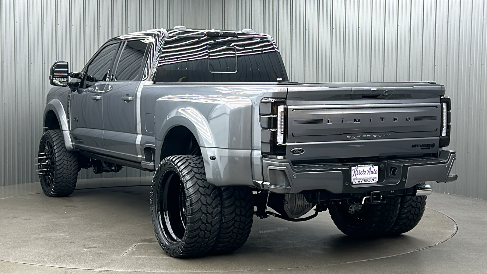 2024 Ford F-450SD Limited 3