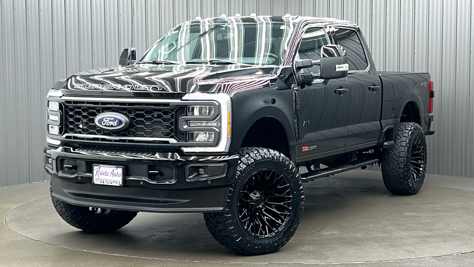 2023 Ford F-250SD Lariat 1