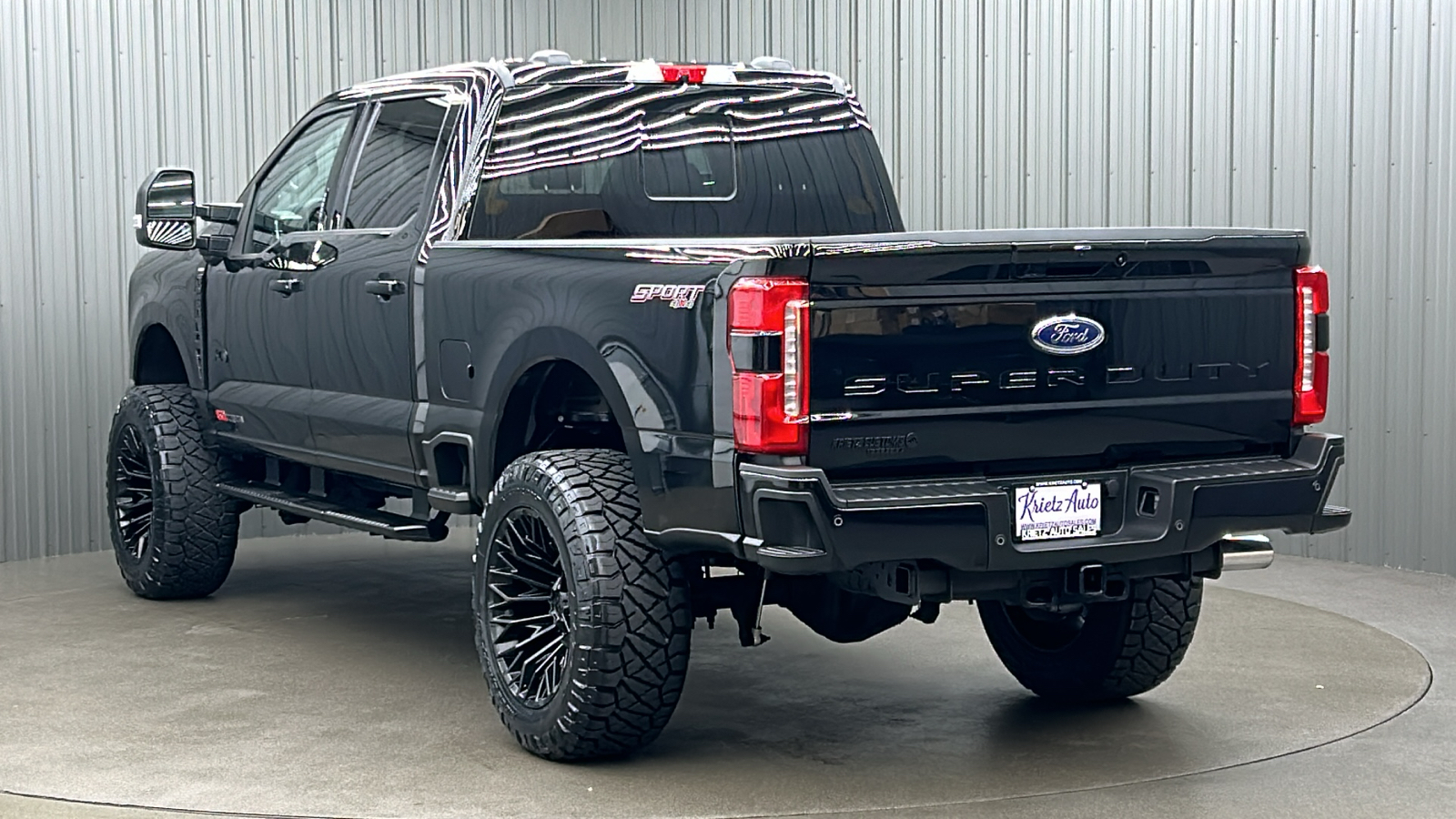 2023 Ford F-250SD Lariat 3