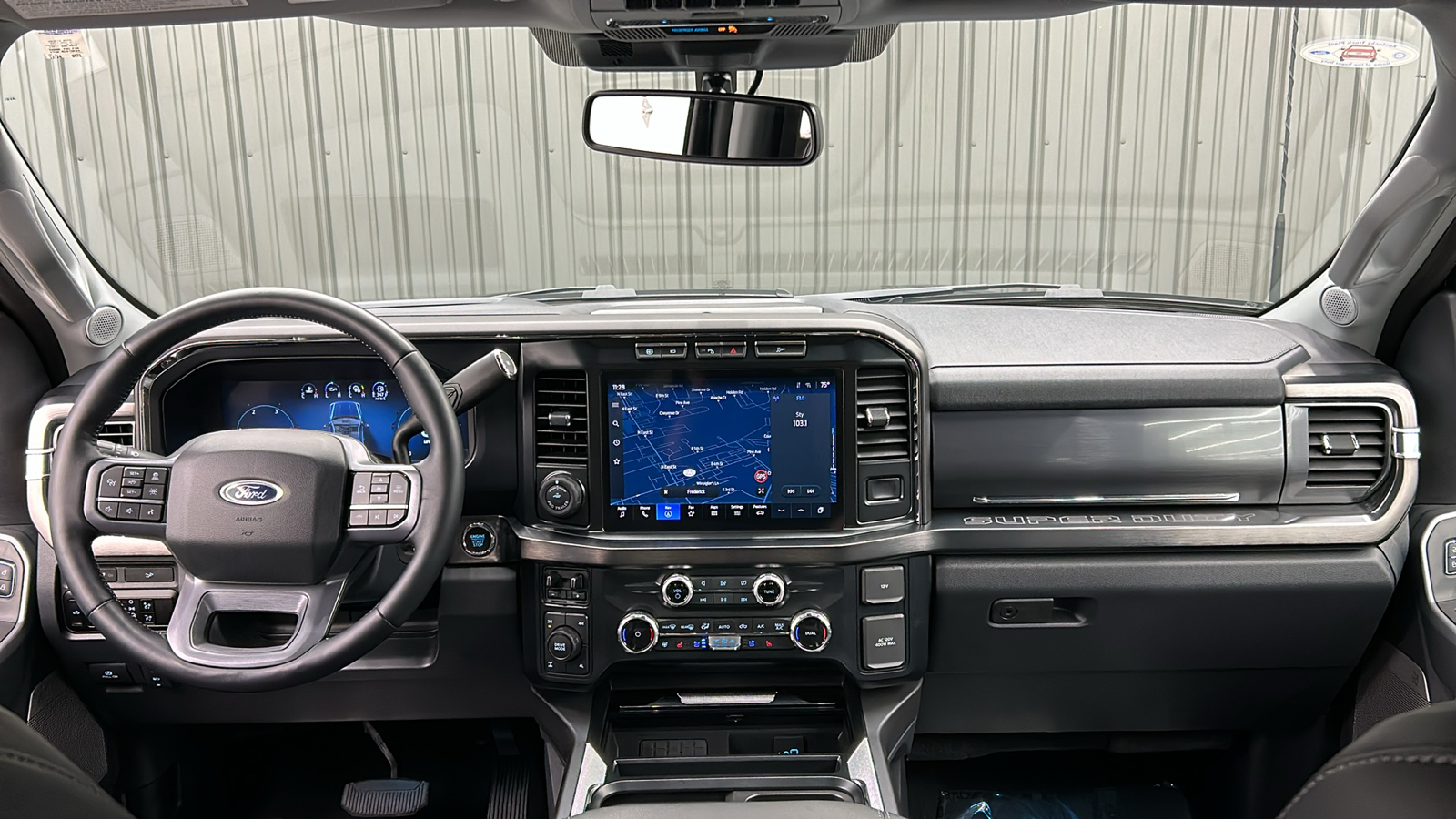 2023 Ford F-250SD Lariat 37