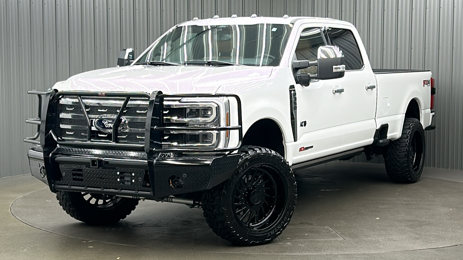 2024 Ford F-350SD Platinum 1