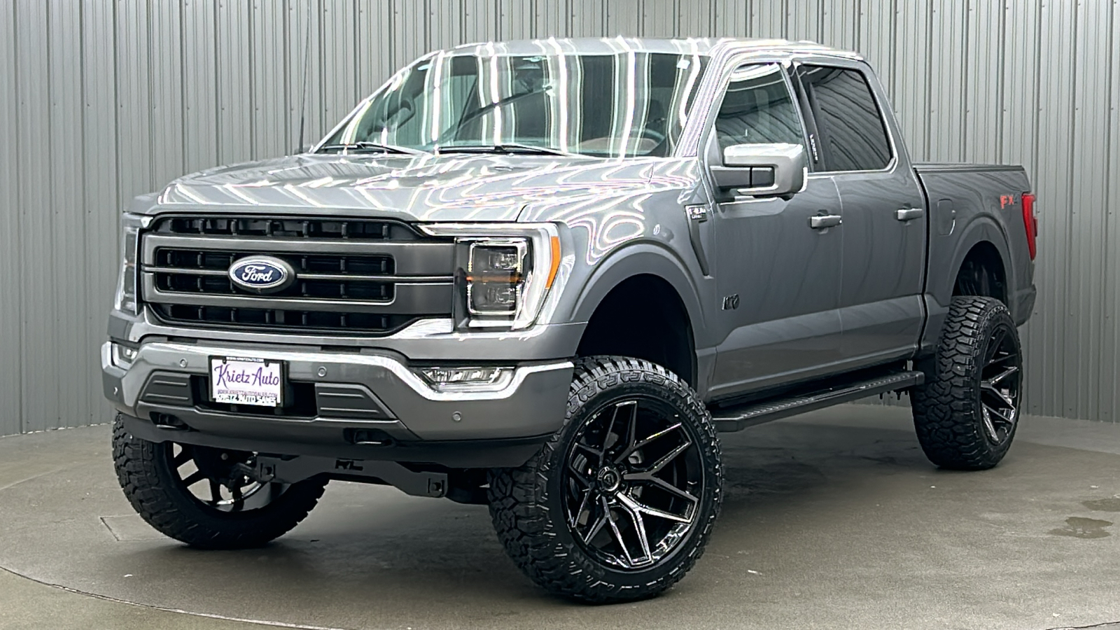 2023 Ford F-150 Lariat 1