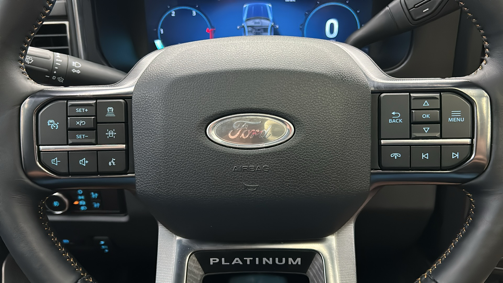 2023 Ford F-250SD Platinum 29