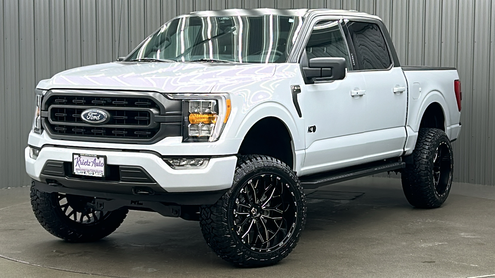 2021 Ford F-150 XLT 1