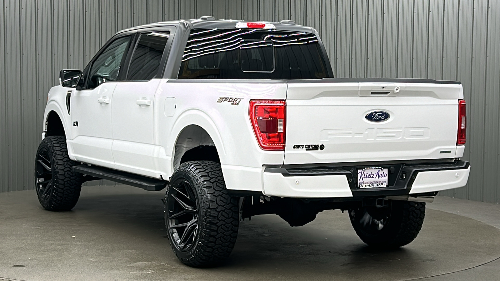 2023 Ford F-150 XLT 3