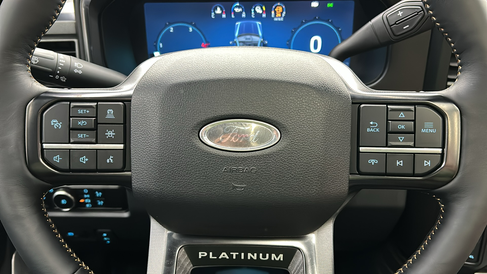 2024 Ford F-450SD Platinum 29