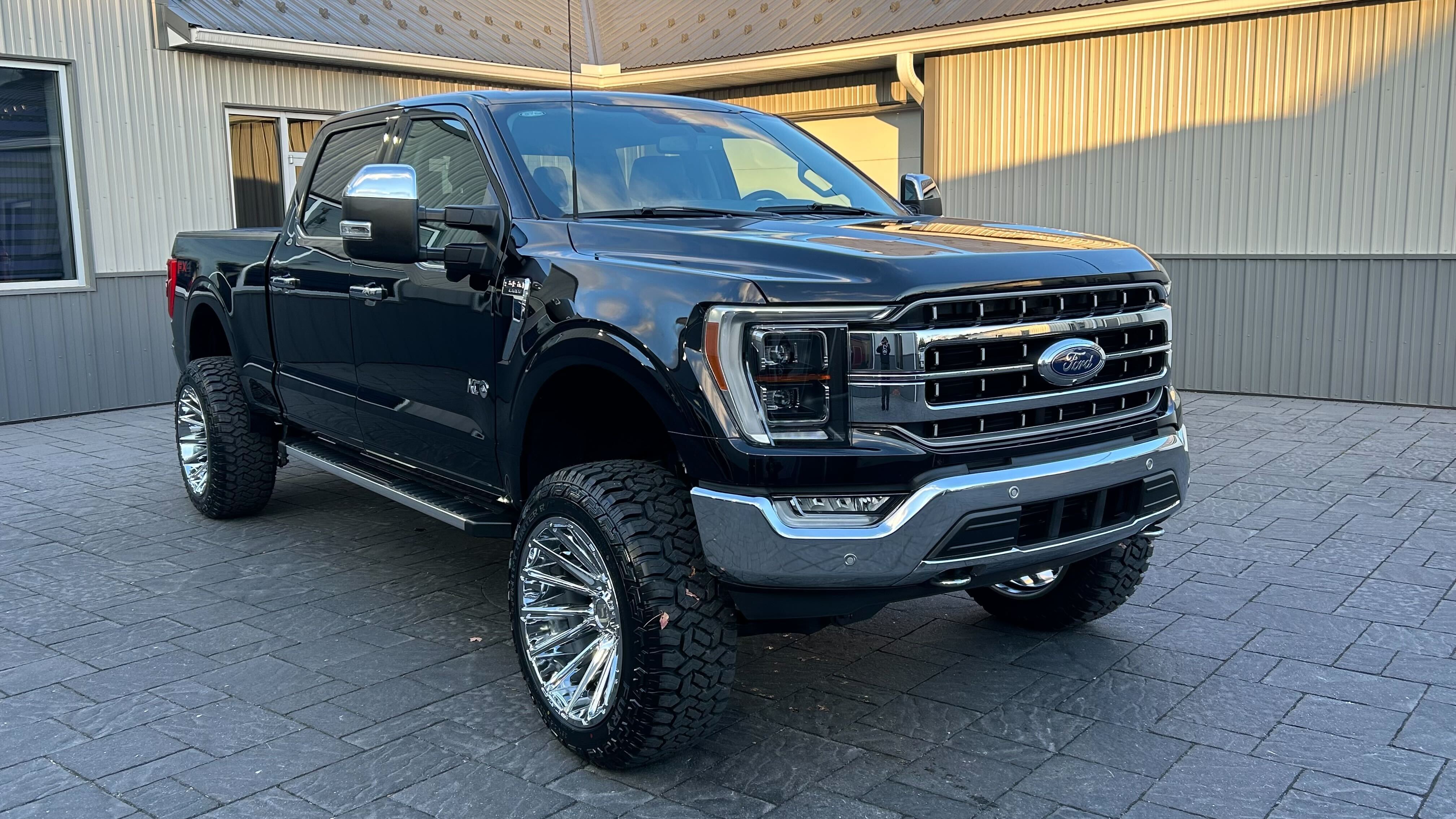 2023 Ford F-150 Lariat 7