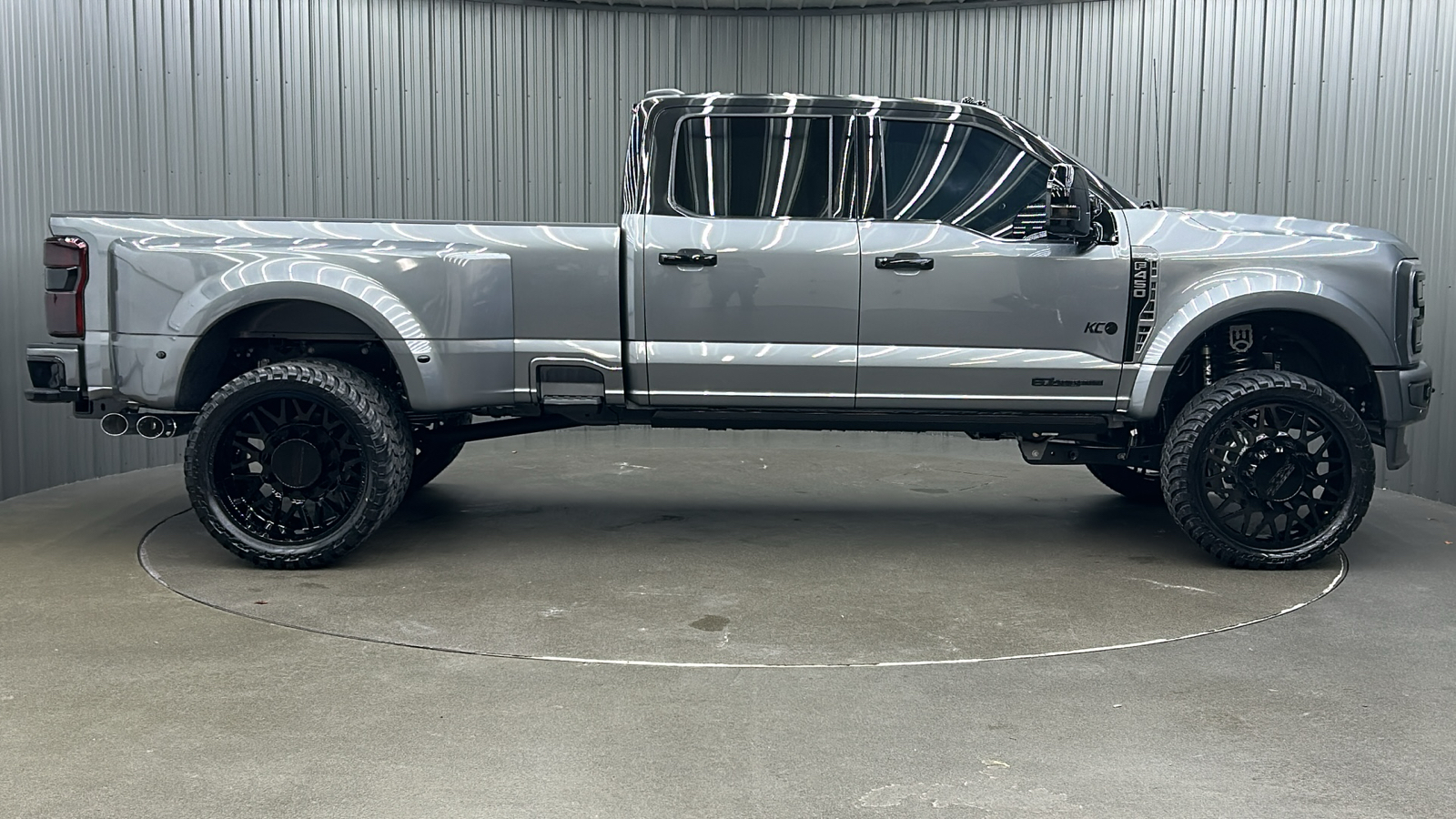 2024 Ford F-450SD Platinum 6