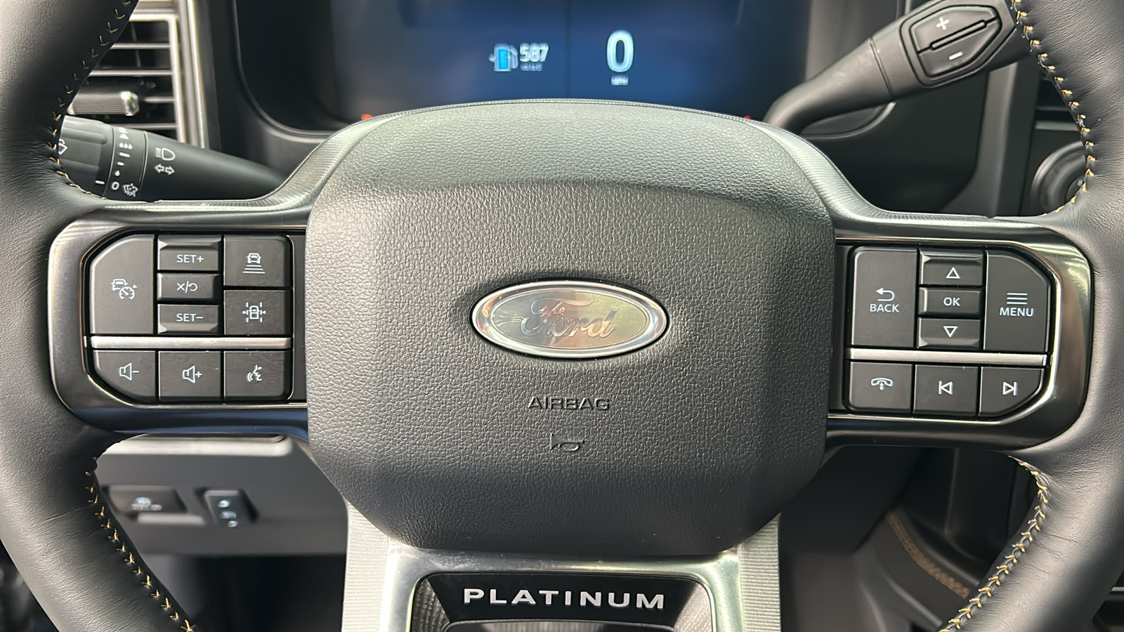 2024 Ford F-450SD Platinum 29