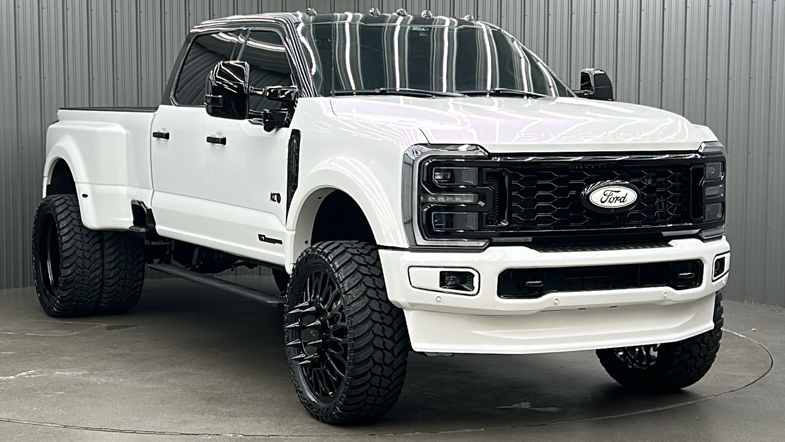 2024 Ford F-450SD Limited 7