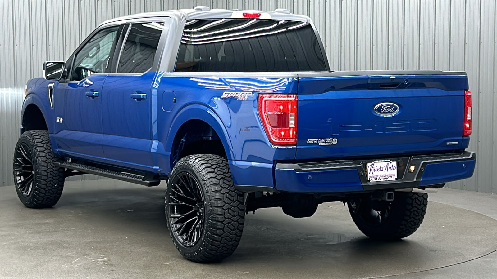 2022 Ford F-150 XLT 3