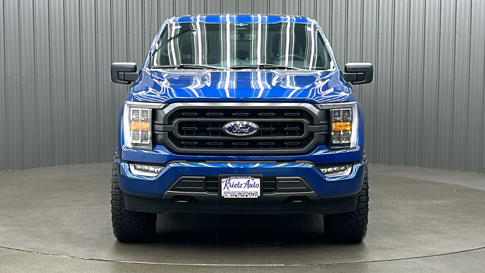 2023 Ford F-150 XLT 8