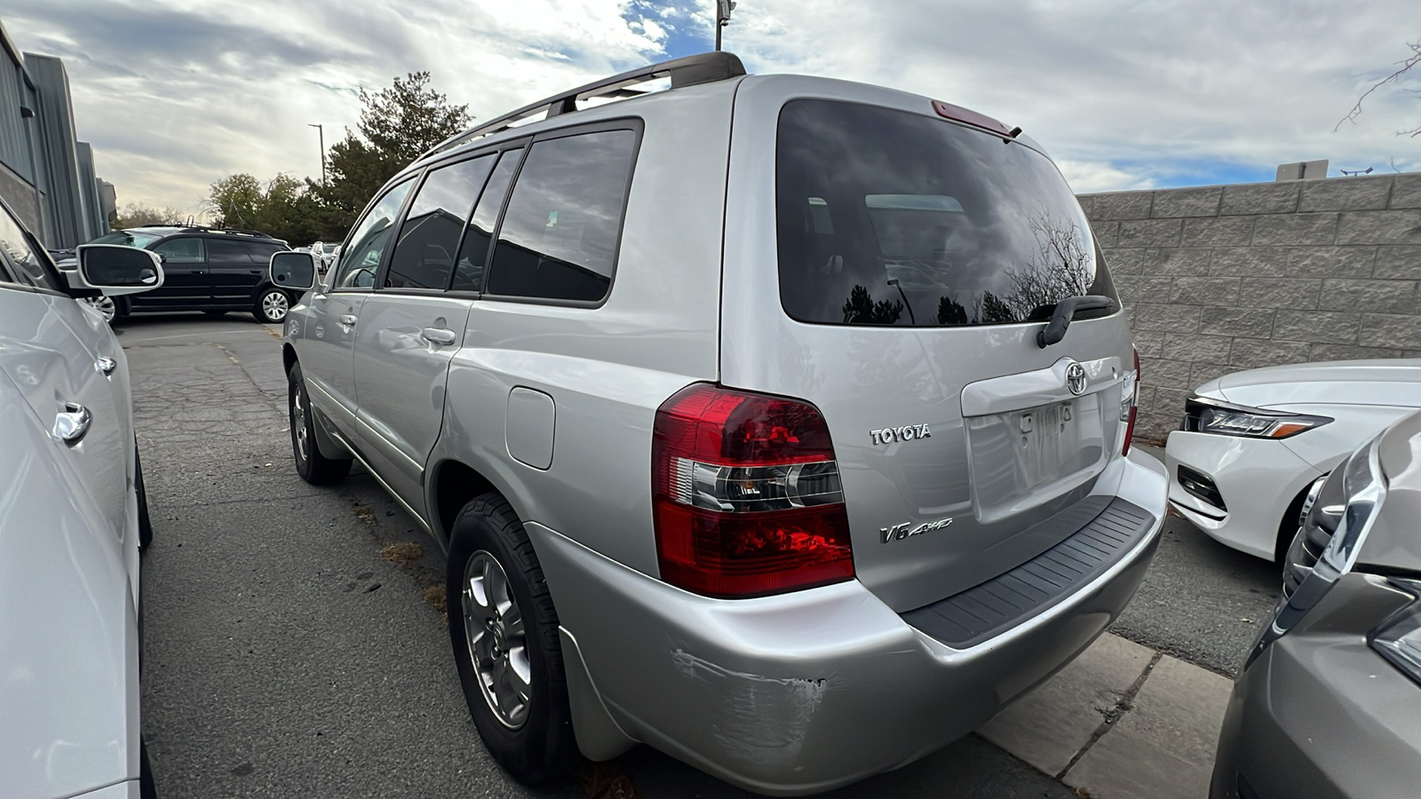 2006 Toyota Highlander w/3rd Row 8