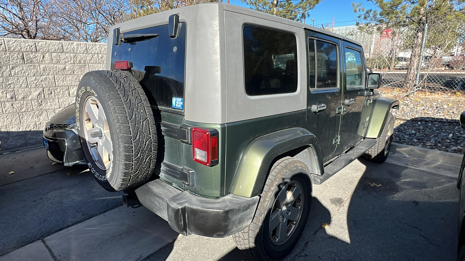 2007 Jeep Wrangler Unlimited Sahara 12