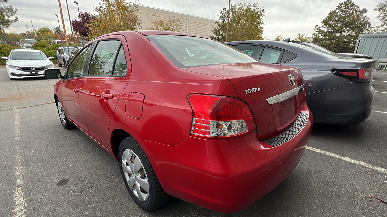 2008 Toyota Yaris S 8