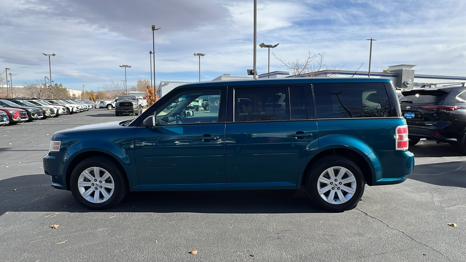 2011 Ford Flex SE 3